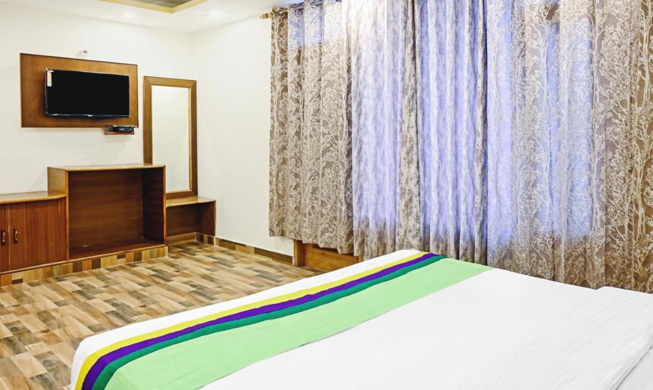 Treebo Dev With Valley View, Mall Road Manali  Exterior photo